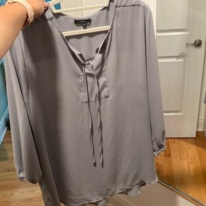 Grey flowy top with tie closure